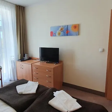 Villa Merry Przy Promenadzie I Blisko Plazy - An Der Promenade Und In Strandnaehe Swinoujscie