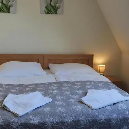 Merry Przy Promenadzie I Blisko Plazy - An Der Promenade Und In Strandnaehe Villa