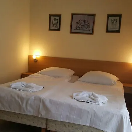 Merry Przy Promenadzie I Blisko Plazy - An Der Promenade Und In Strandnaehe Villa