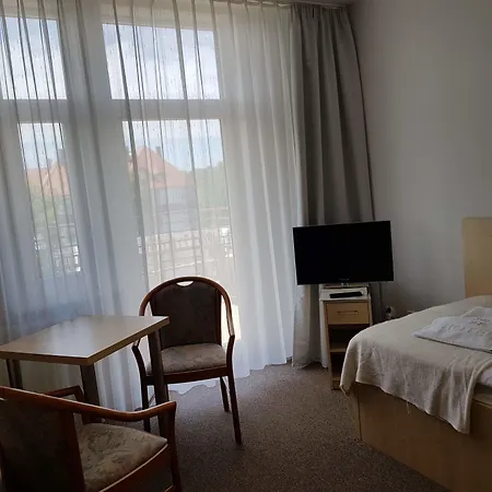 Villa Merry Przy Promenadzie I Blisko Plazy - An Der Promenade Und In Strandnaehe *