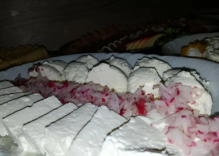 Merry * Свиноуйсьце